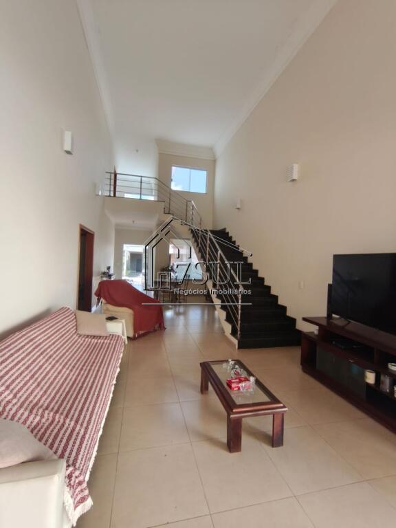 Casa, 3 quartos, 300 m² - Foto 3