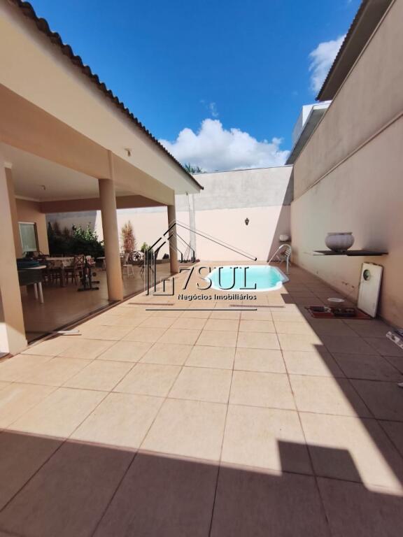 Casa, 3 quartos, 300 m² - Foto 6