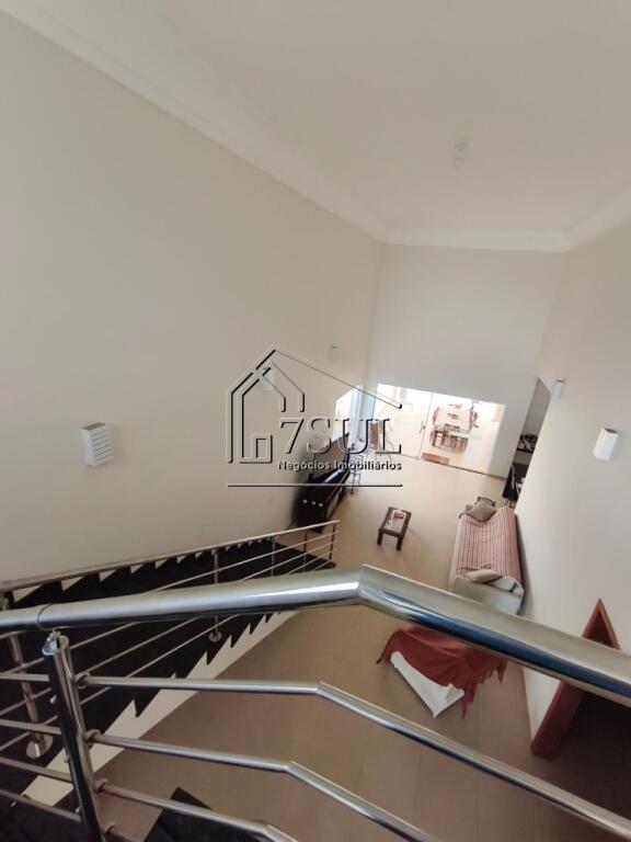 Casa, 3 quartos, 300 m² - Foto 14
