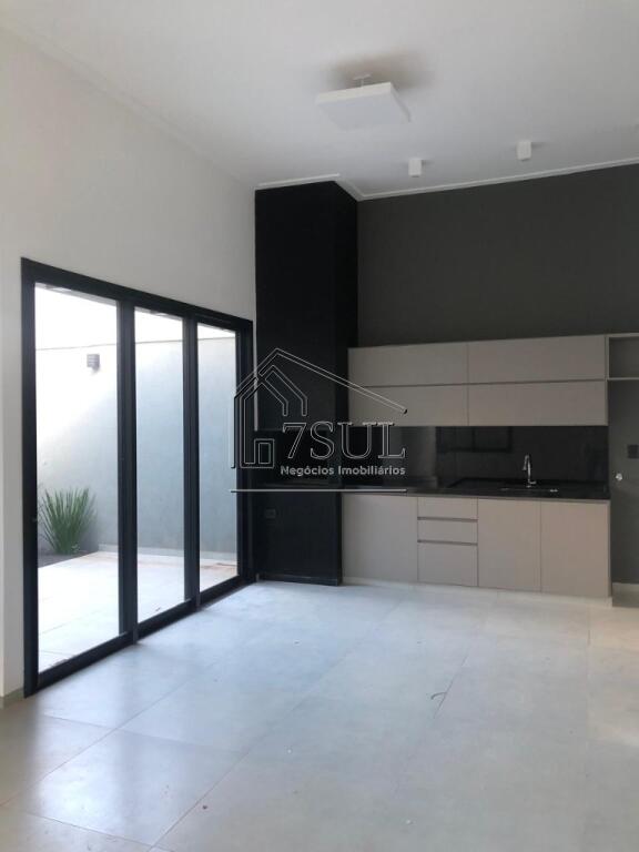 Casa, 3 quartos, 110 m² - Foto 1