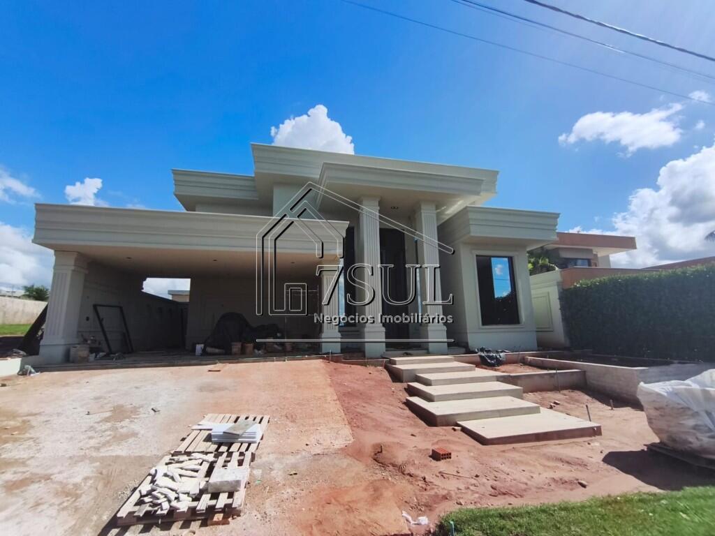 Casa, 4 quartos, 380 m² - Foto 1