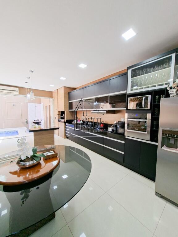 Casa, 3 quartos, 360 m² - Foto 22