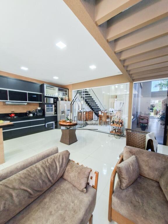 Casa, 3 quartos, 360 m² - Foto 25