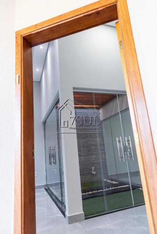 Casa, 3 quartos, 200 m² - Foto 4
