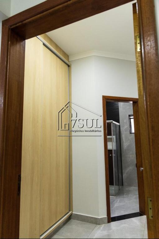 Casa, 3 quartos, 200 m² - Foto 18
