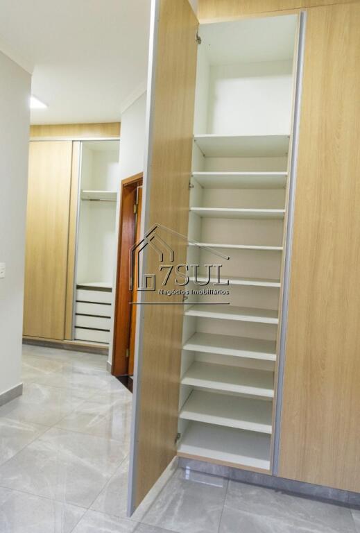 Casa, 3 quartos, 200 m² - Foto 21