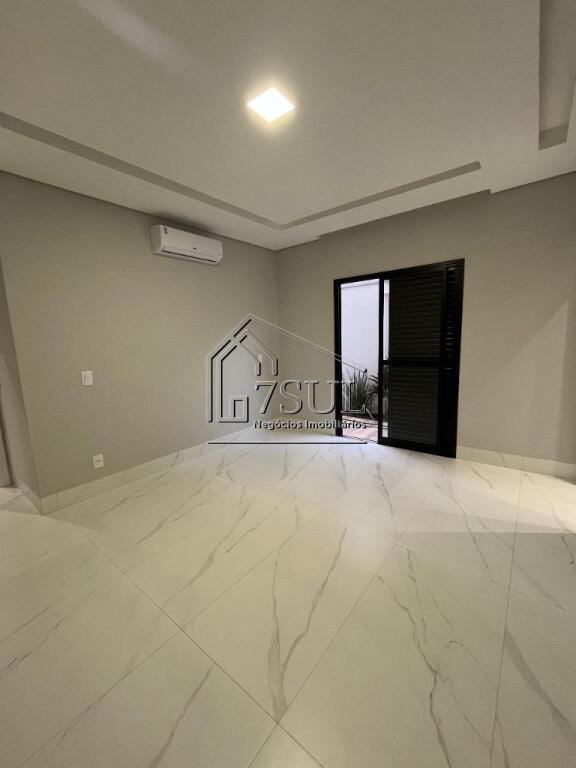 Casa, 3 quartos, 220 m² - Foto 15