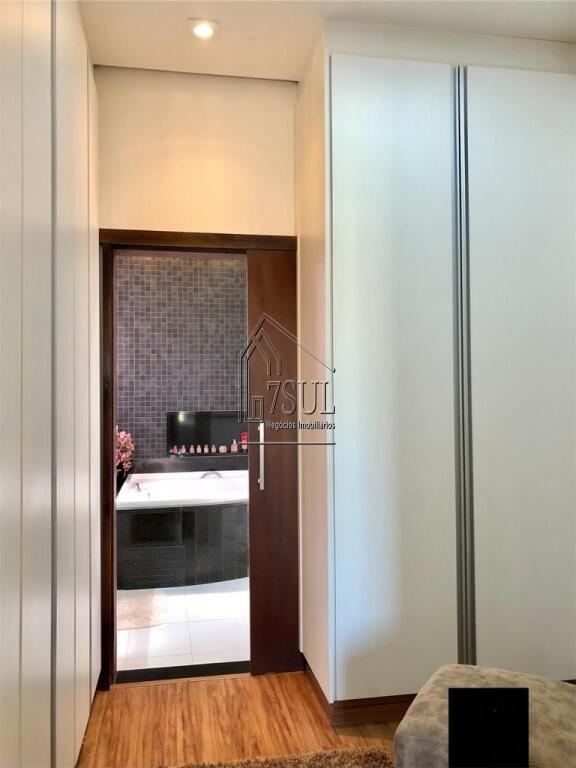 Casa, 4 quartos, 335 m² - Foto 13