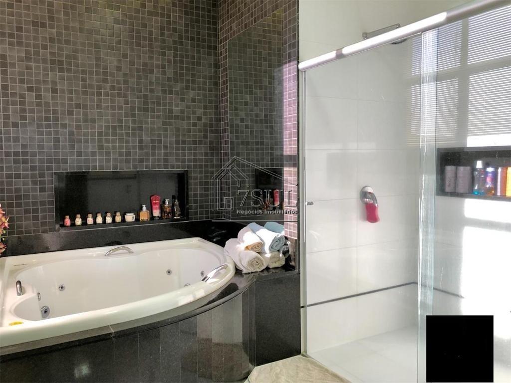 Casa, 4 quartos, 335 m² - Foto 11