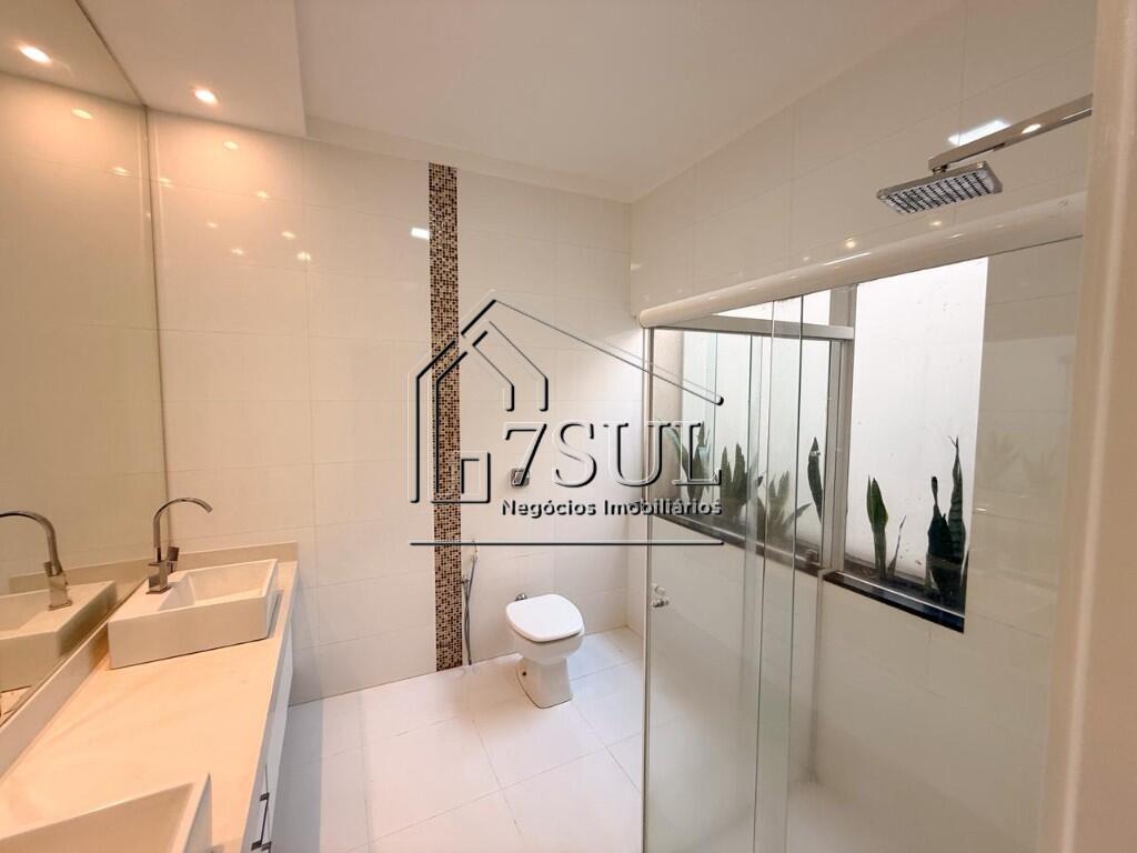 Casa, 3 quartos, 200 m² - Foto 10