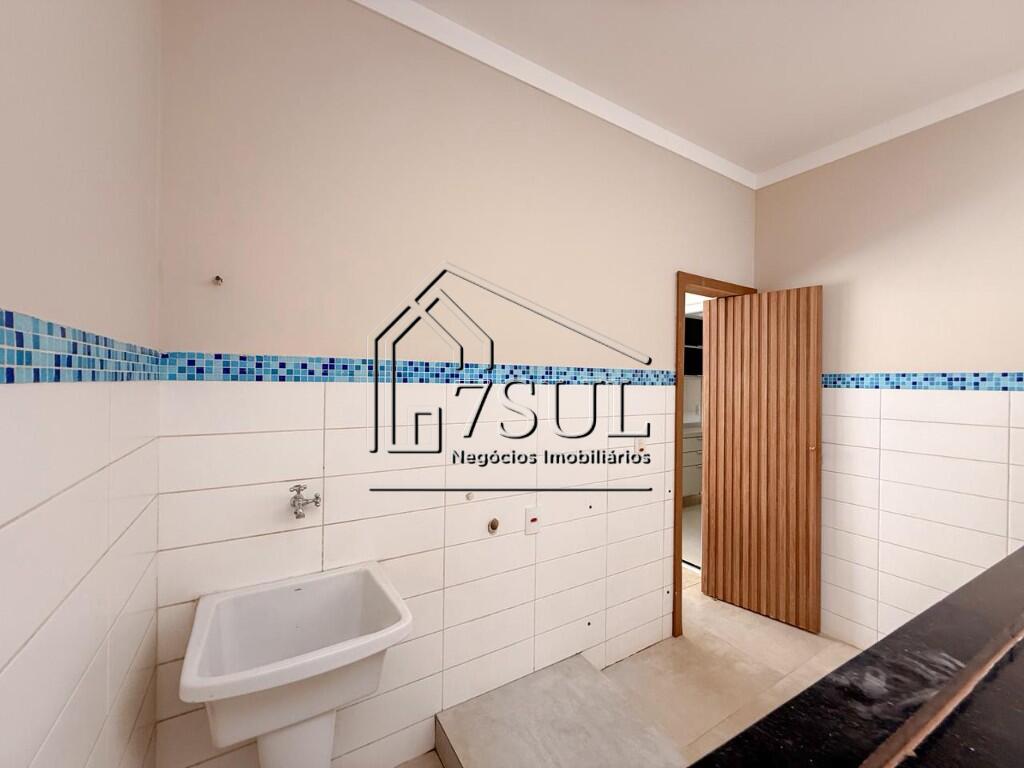 Casa, 3 quartos, 200 m² - Foto 14