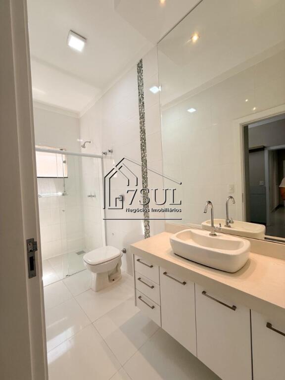 Casa, 3 quartos, 200 m² - Foto 17