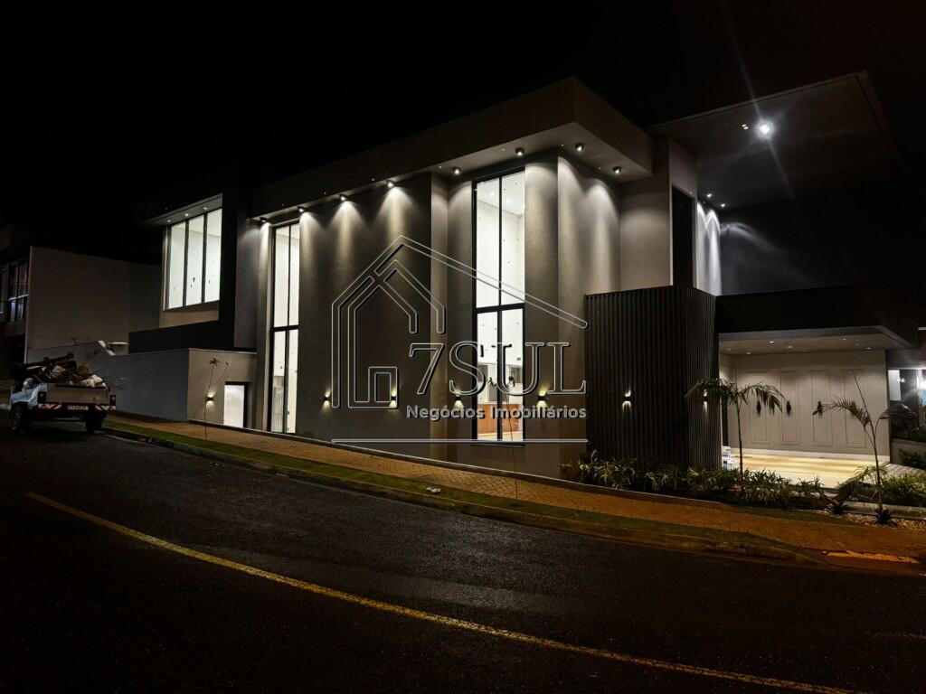 Casa, 3 quartos, 220 m² - Foto 4
