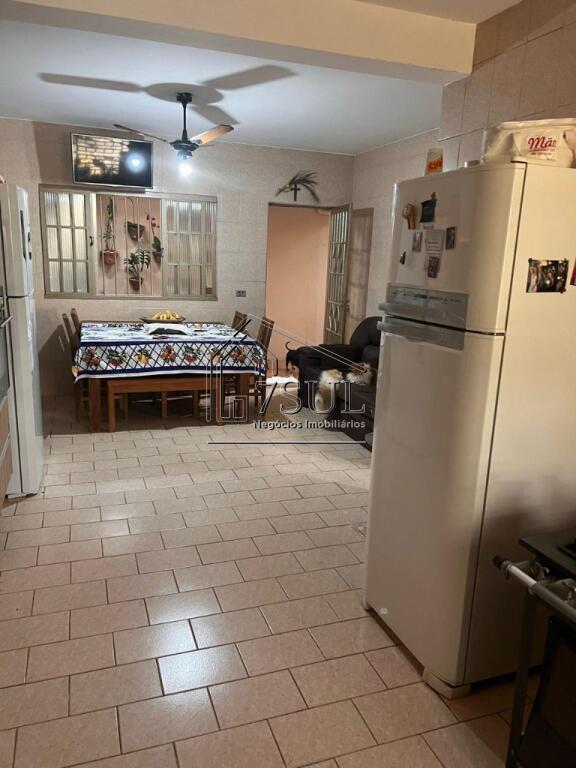 Casa, 3 quartos, 330 m² - Foto 3