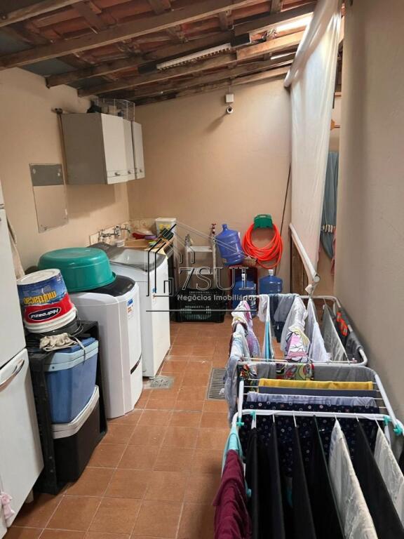 Casa, 3 quartos, 330 m² - Foto 14