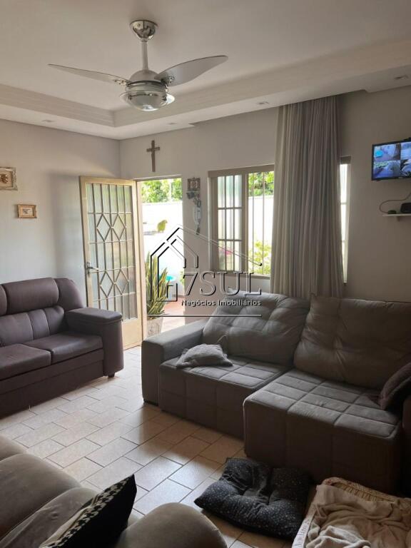 Casa, 3 quartos, 330 m² - Foto 18