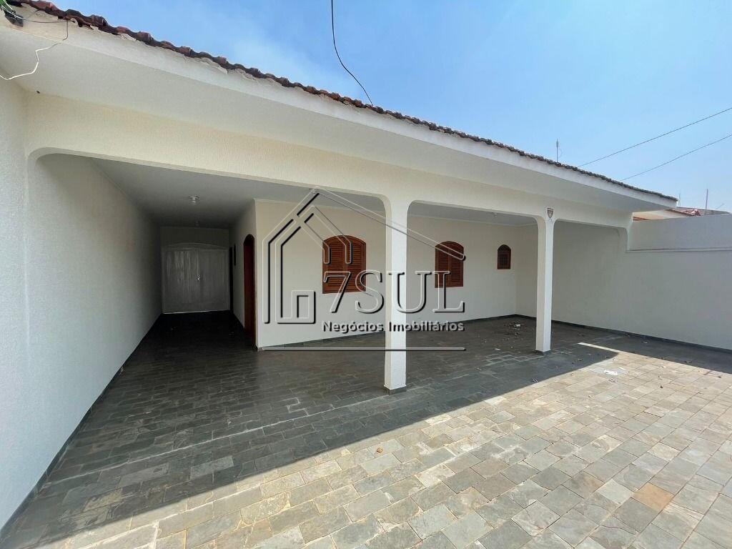 Casa, 4 quartos, 180 m² - Foto 2