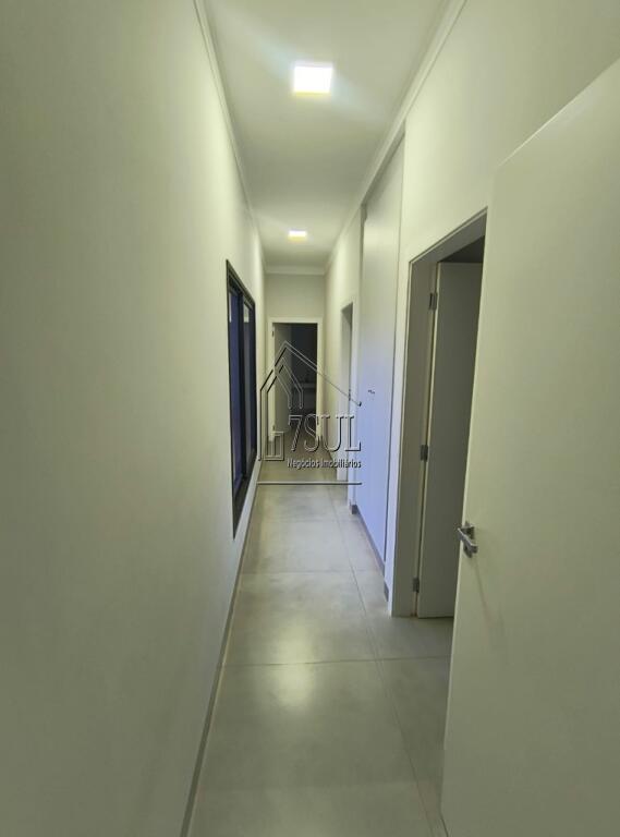 Casa, 3 quartos, 215 m² - Foto 7