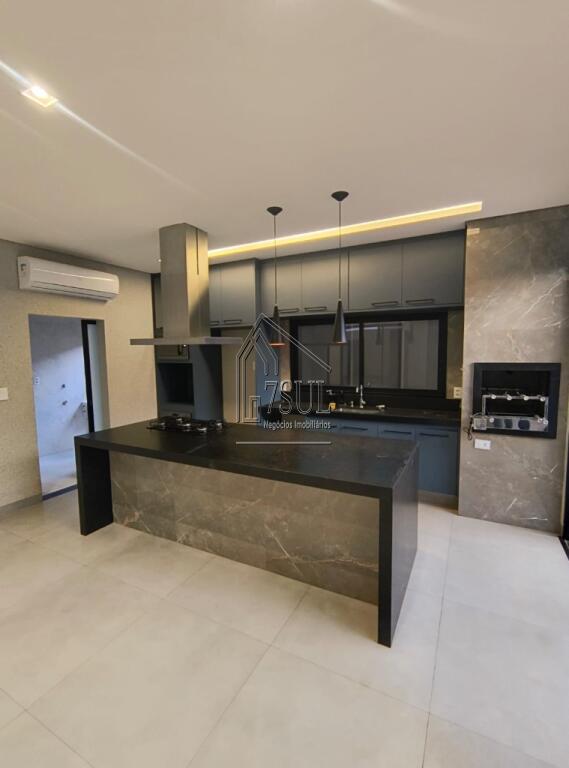 Casa, 3 quartos, 215 m² - Foto 12