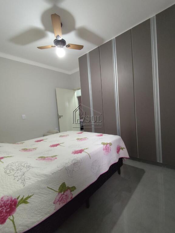 Casa, 3 quartos, 210 m² - Foto 12