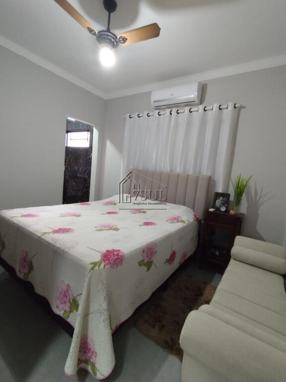 Casa, 3 quartos, 210 m² - Foto 18