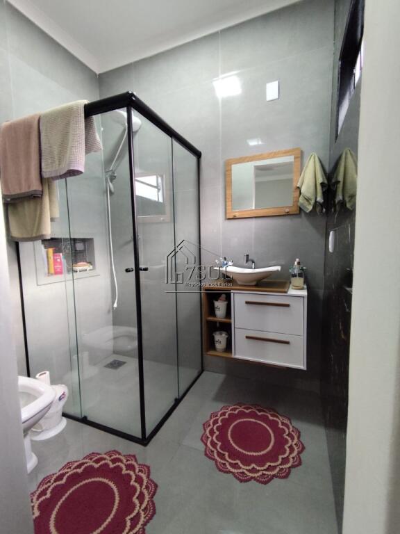 Casa, 3 quartos, 210 m² - Foto 9
