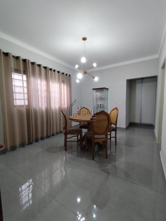 Casa, 3 quartos, 210 m² - Foto 28