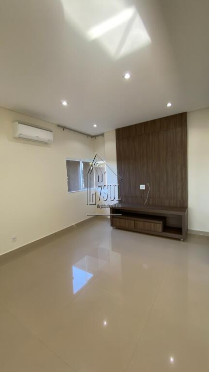Casa, 4 quartos, 270 m² - Foto 7