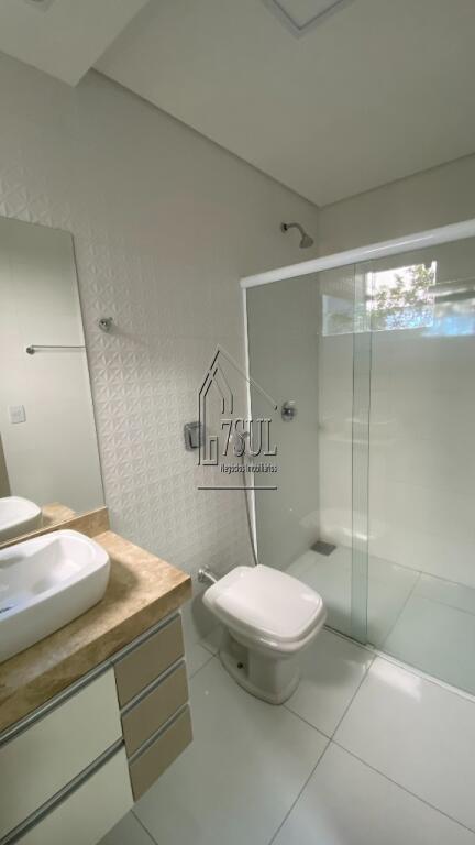 Casa, 4 quartos, 270 m² - Foto 11