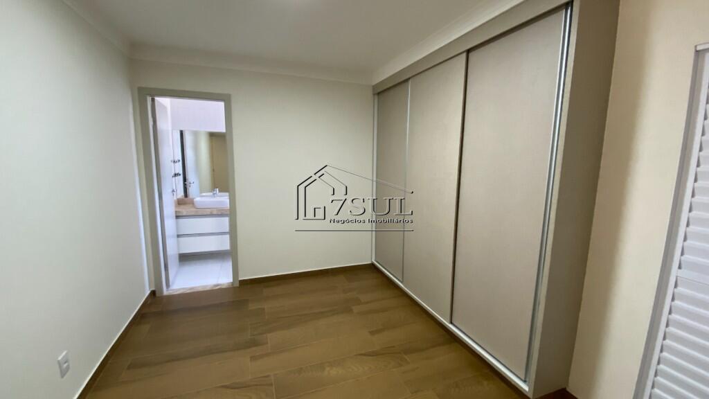 Casa, 4 quartos, 270 m² - Foto 15