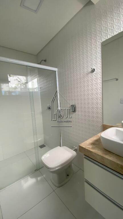 Casa, 4 quartos, 270 m² - Foto 19