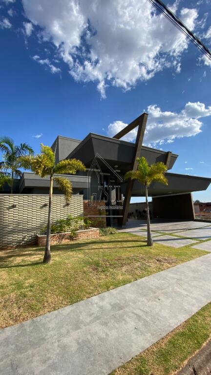 Casa, 4 quartos, 270 m² - Foto 56