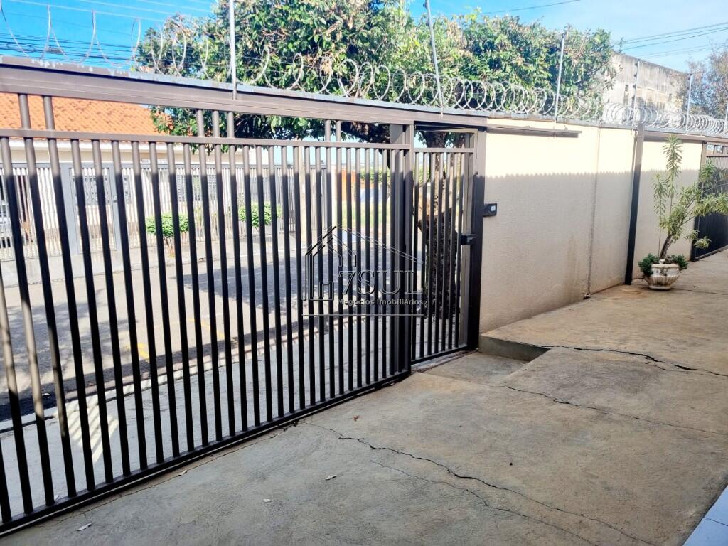 Casa, 3 quartos, 165 m² - Foto 2