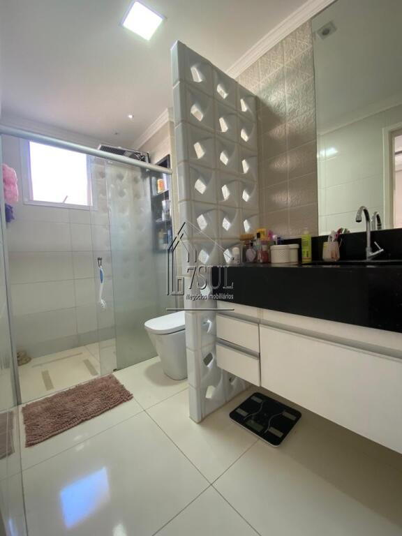 Apartamento, 3 quartos, 215 m² - Foto 19