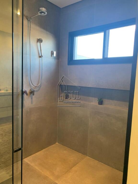 Casa, 3 quartos, 251 m² - Foto 15