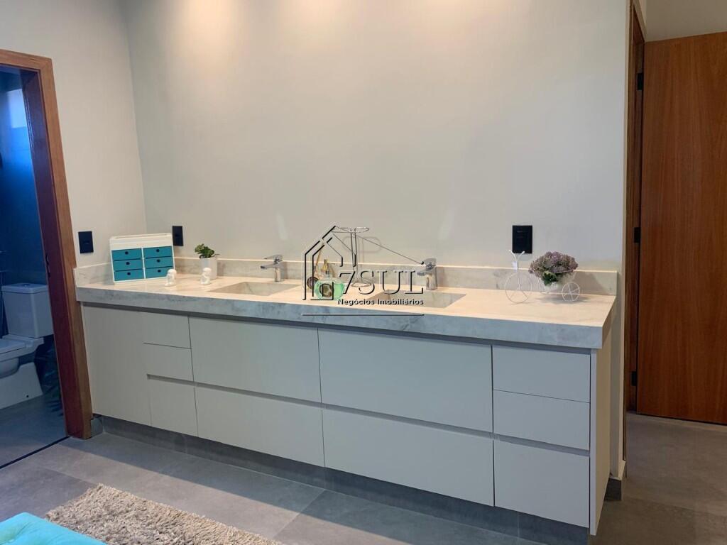 Casa, 3 quartos, 251 m² - Foto 17