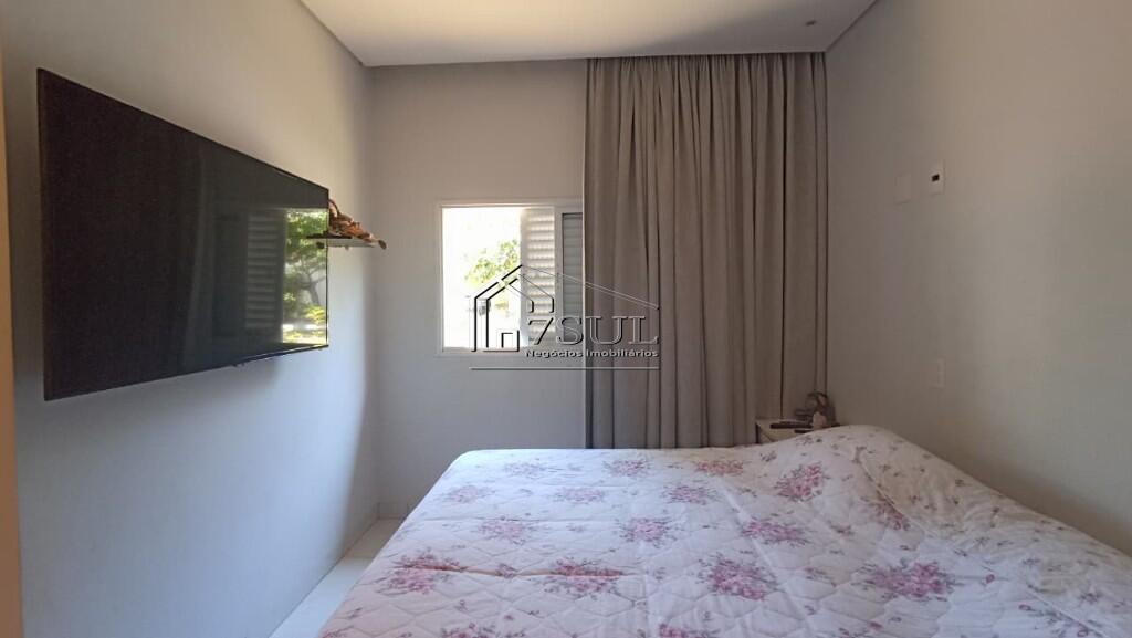 Casa, 3 quartos, 270 m² - Foto 6