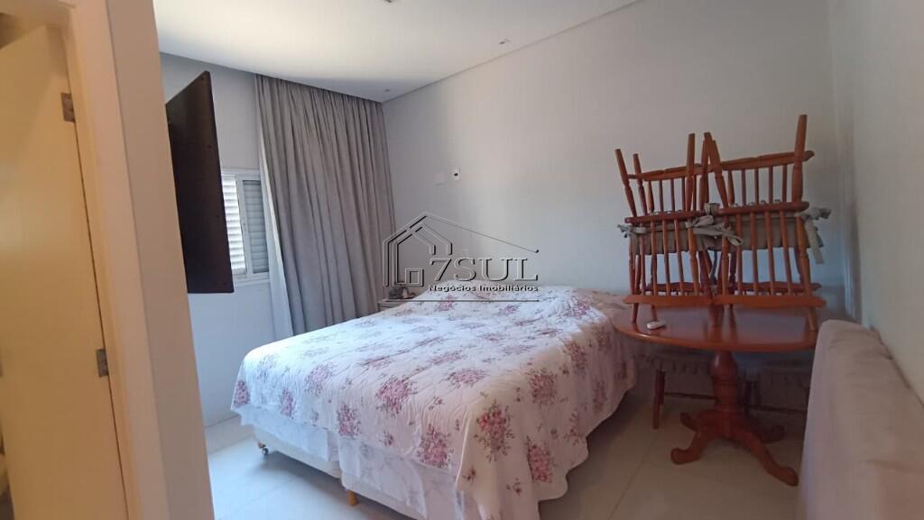 Casa, 3 quartos, 270 m² - Foto 9