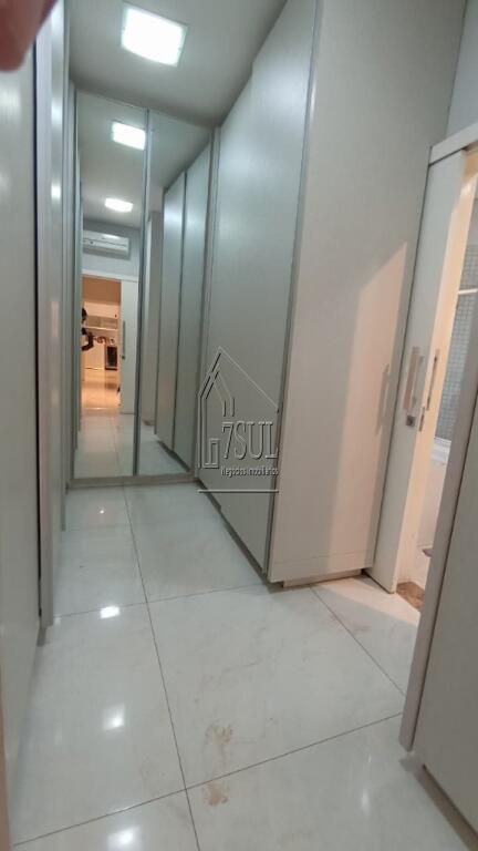 Casa, 3 quartos, 270 m² - Foto 13