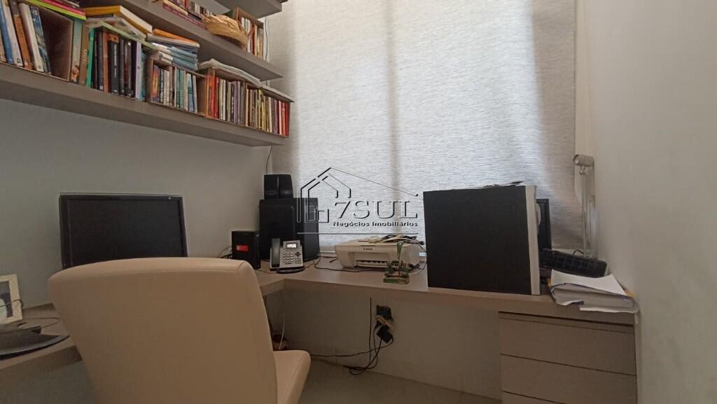 Casa, 3 quartos, 270 m² - Foto 18