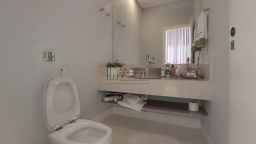 Casa, 3 quartos, 270 m² - Foto 19