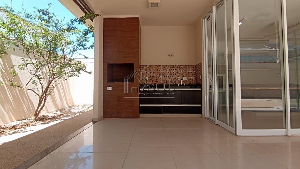 Casa, 3 quartos, 297 m² - Foto 4