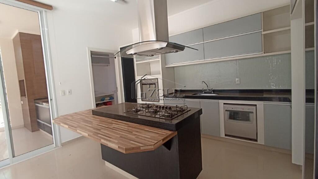 Casa, 3 quartos, 297 m² - Foto 7