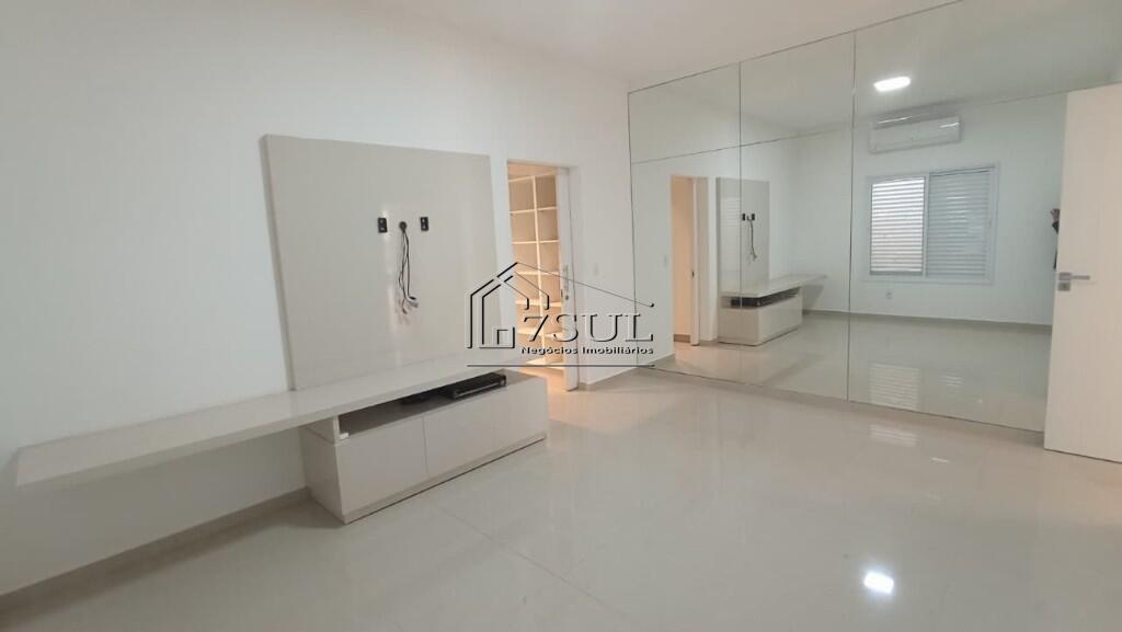 Casa, 3 quartos, 297 m² - Foto 17