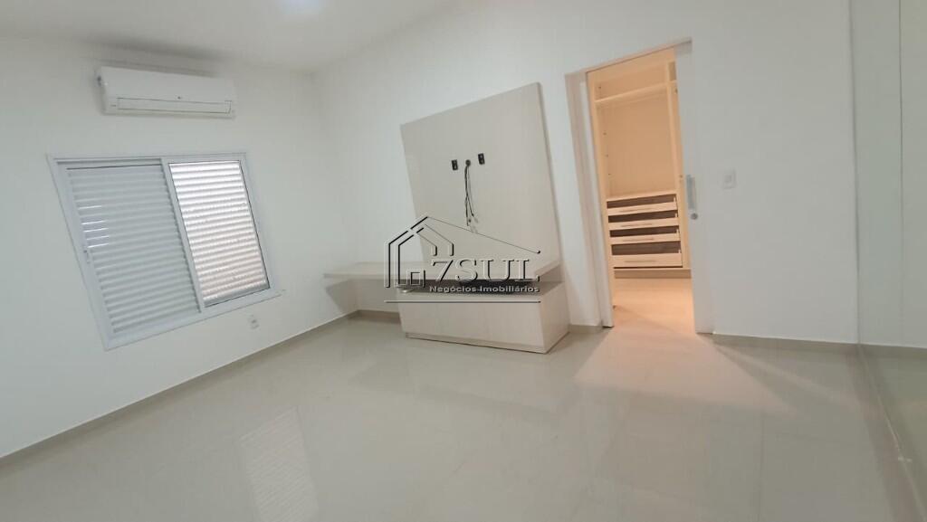 Casa, 3 quartos, 297 m² - Foto 20
