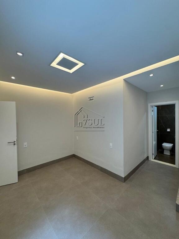 Casa, 3 quartos, 189 m² - Foto 12