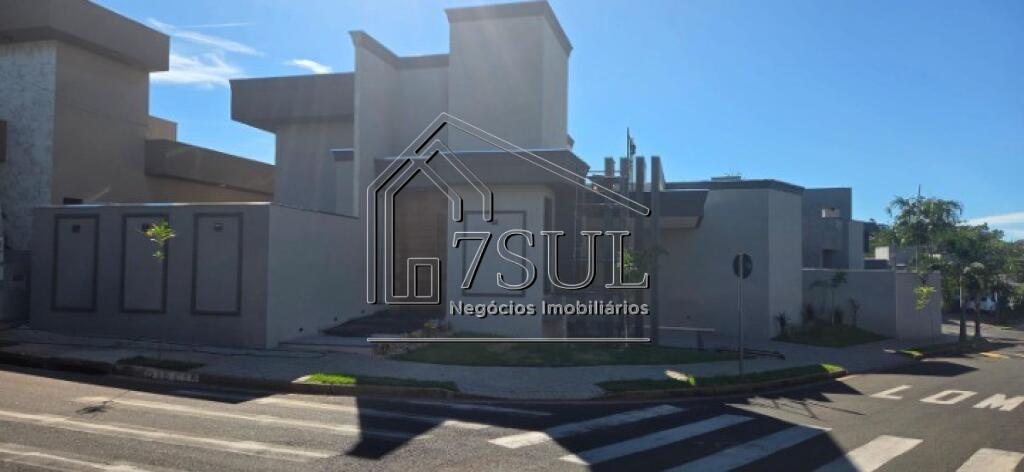 Casa, 3 quartos, 168 m² - Foto 2