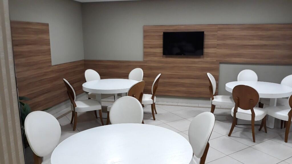 Apartamento com 2 quartos e 100 m² em Vila Tupi, Praia Grande