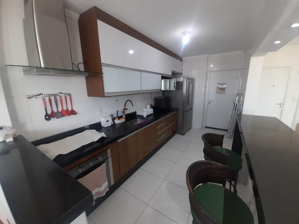 Apartamento com 2 quartos e 100 m² em Vila Tupi, Praia Grande