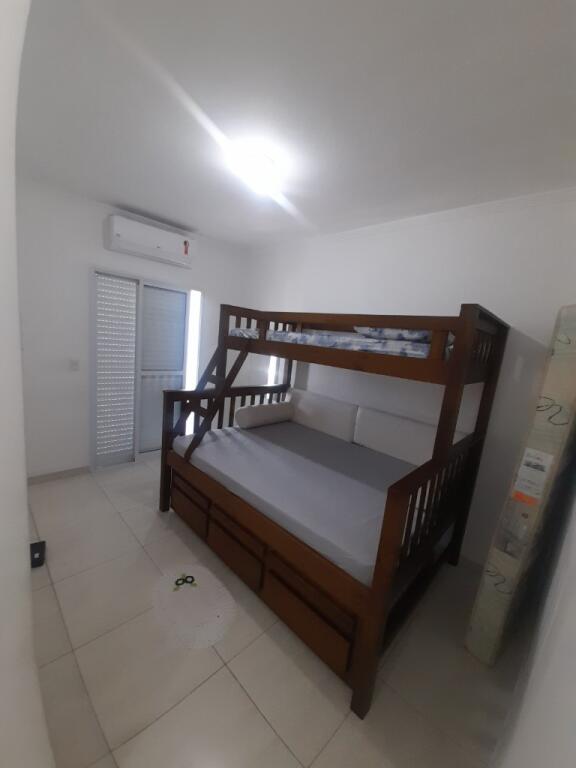 Apartamento com 2 quartos e 100 m² em Vila Tupi, Praia Grande